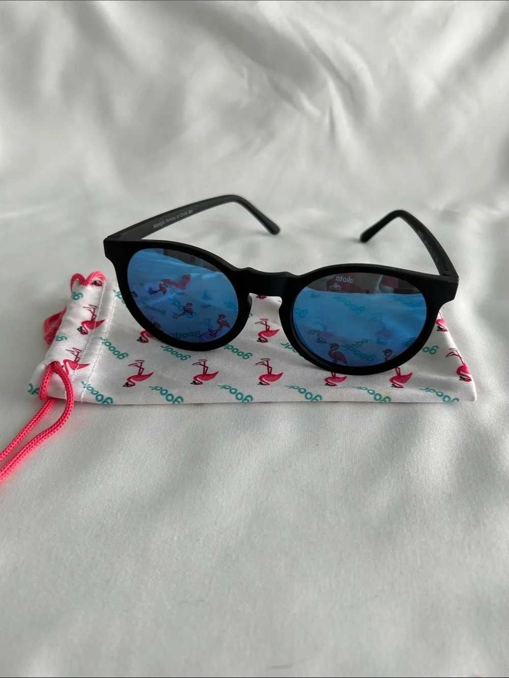 goodr Circle Gs - Black Frame Sunglasses with Blue Mirrored Lenses